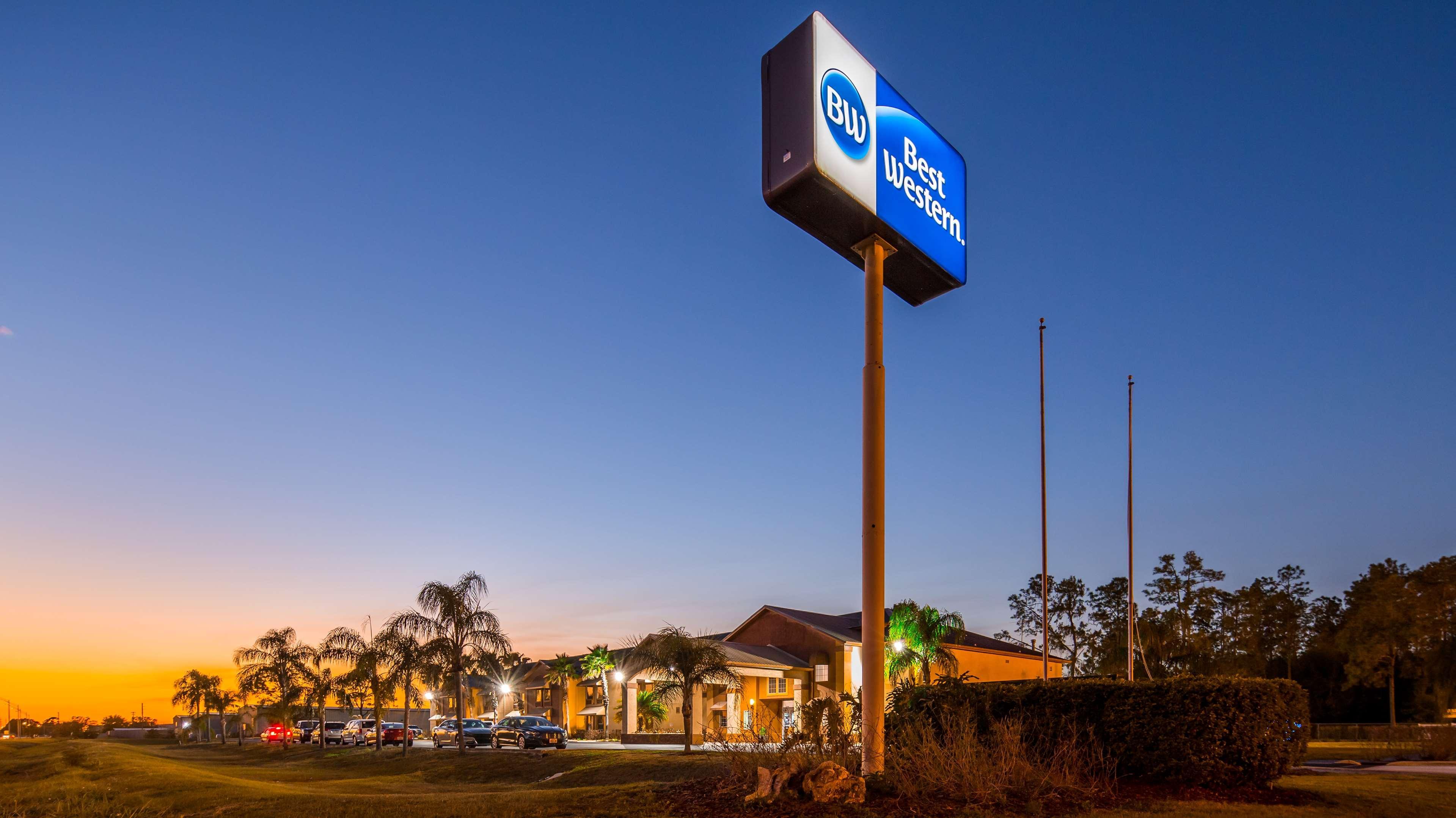 Best Western Mulberry Hotel Exterior photo