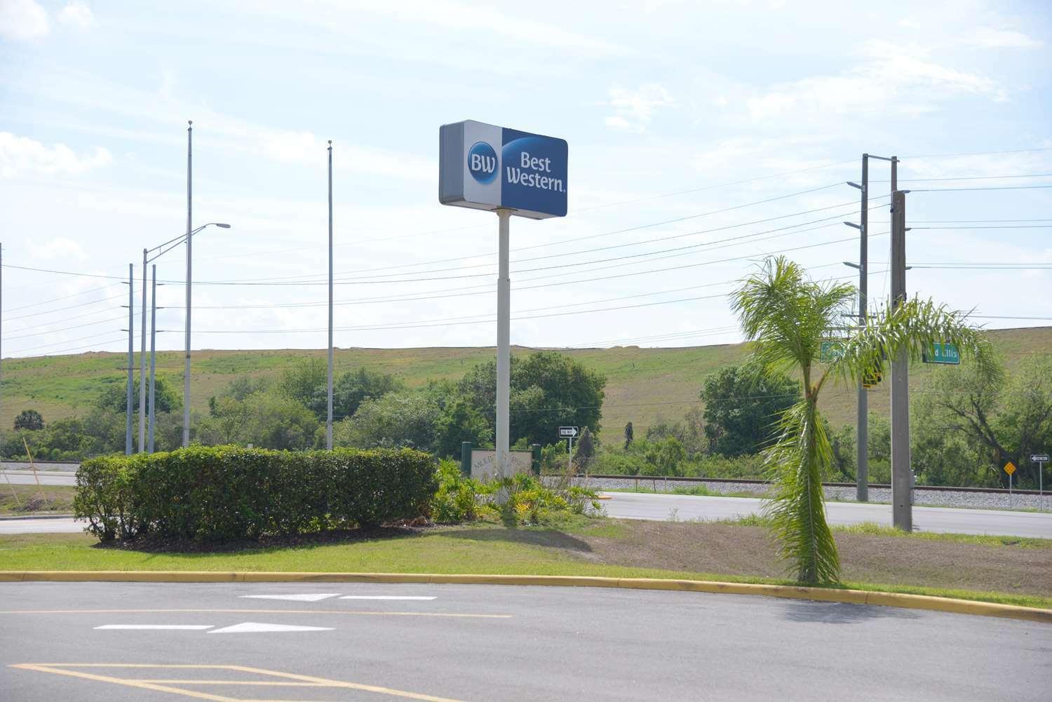 Best Western Mulberry Hotel Exterior photo